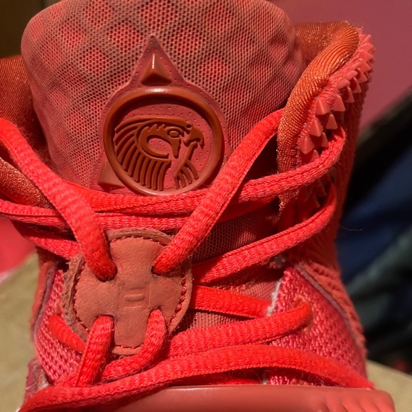 Nike Air Yeezy 2 Red October - Picture 5 of 7